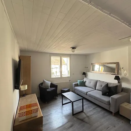 Maison Pecheur Renovee Au Centre De *