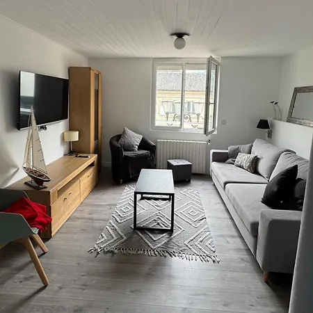 Maison Pecheur Renovee Au Centre De 滨海图维列