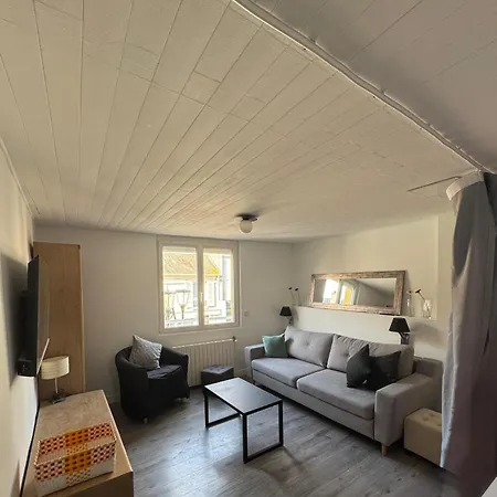 Maison Pecheur Renovee Au Centre De